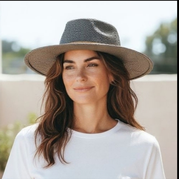 Jessica Simpson Black and Tan Hat. New Without Tag. - Picture 9 of 10